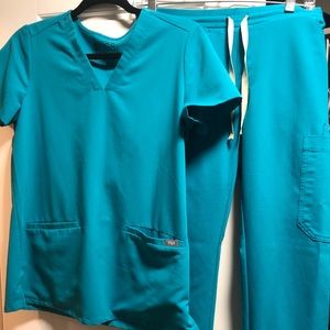 Figs Teal extra small set